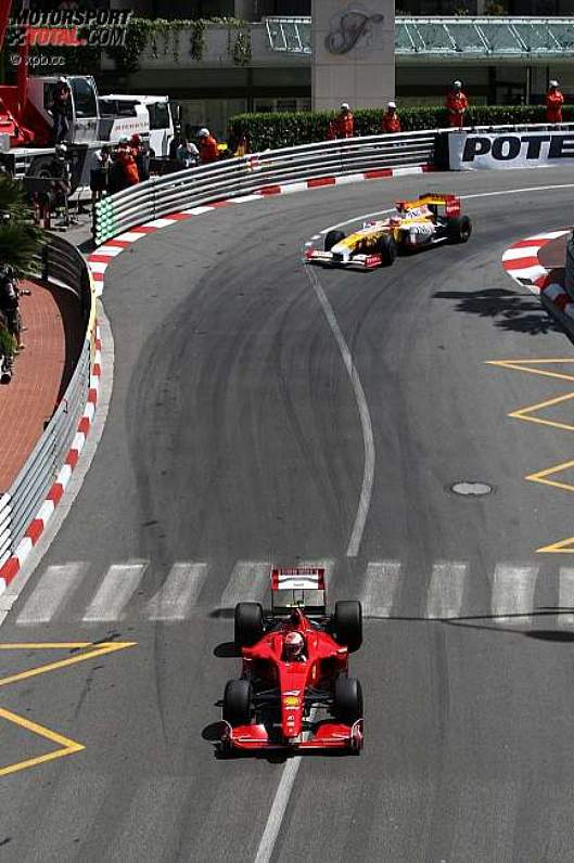 Fernando Alonso Kimi Räikkönen (Ferrari) (Renault) 