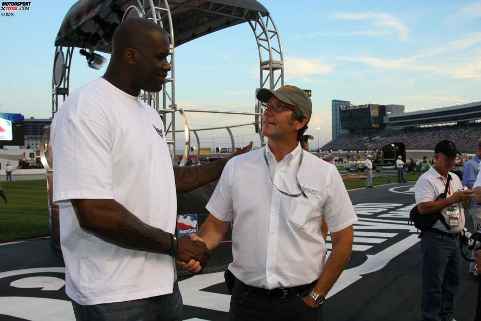 Shaquille O'Neal mit Tony George