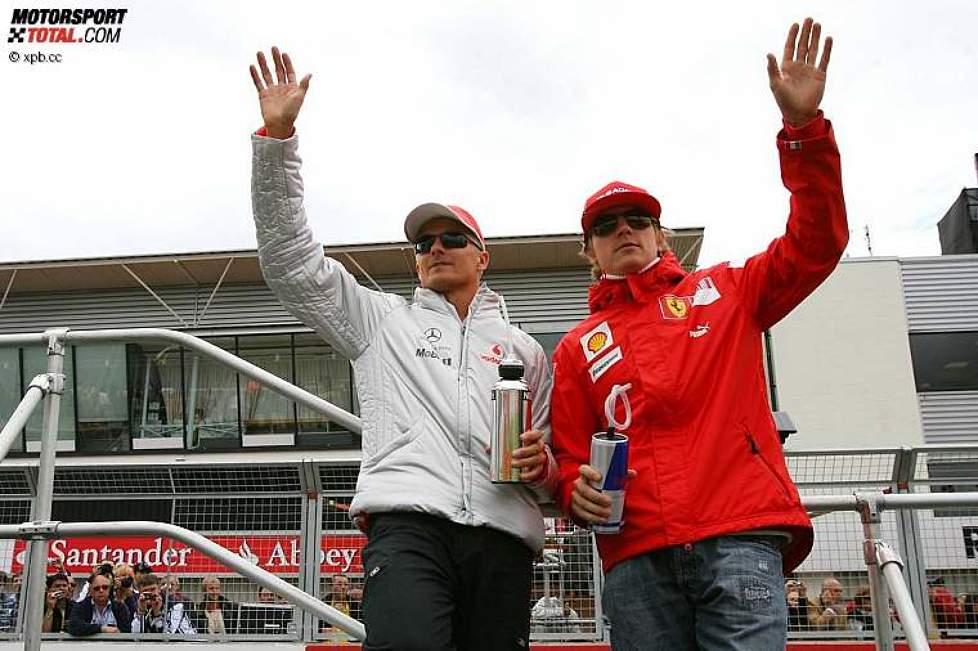 Heikki Kovalainen Kimi Räikkönen (Ferrari) (McLaren-Mercedes) 