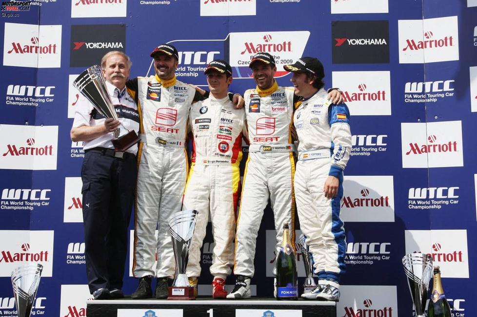 Tiago Monteiro, Felix Porteiro, Yvan Muller, Sergio Hernandez (SEAT) (Proteam) (BMW Team Italy-Spain) 