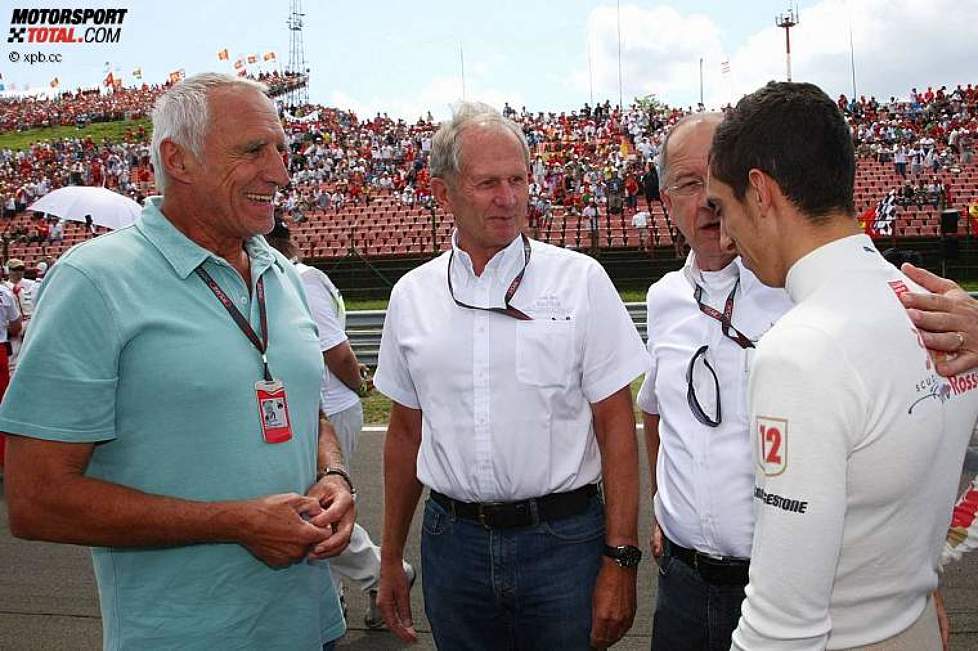 Dietrich Mateschitz (Red Bull-Boss), Helmut Marko (Motorsportchef) (Red Bull) und Jaime Alguersuari (Toro Rosso) 