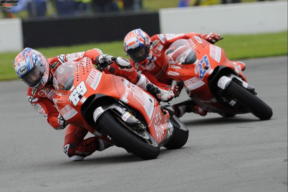 Nicky Hayden vor Casey Stoner (Ducati) 