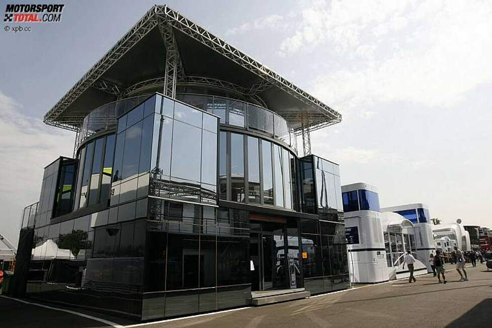 Normales Motorhome bei Force India