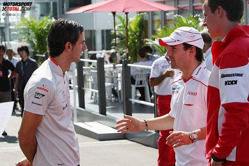 Pedro de la Rosa (McLaren-Mercedes) und Timo Glock (Toyota) 