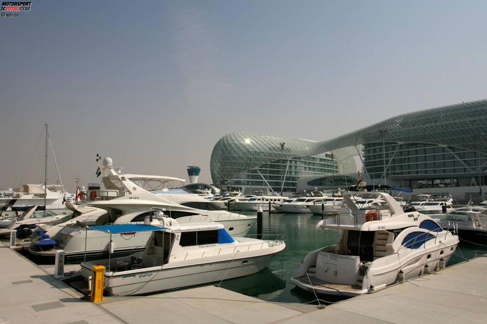 Yas-Marina-Hotel