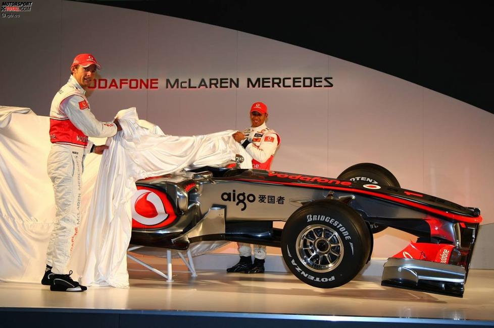 Jenson Button (McLaren) und Lewis Hamilton (McLaren) enthüllen den neuen McLaren-Mercedes MP4-25