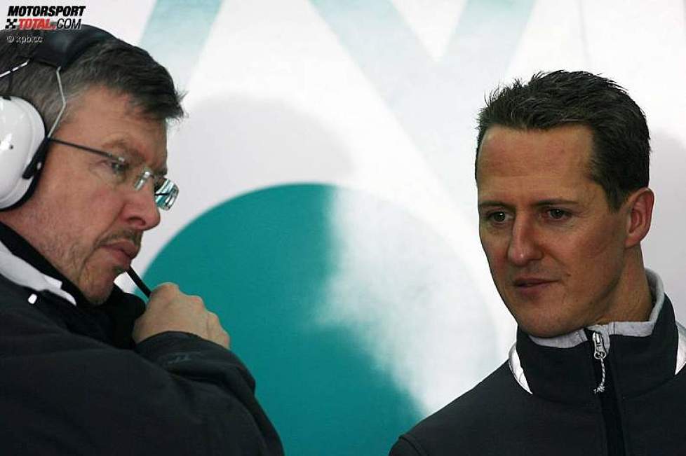 Ross Brawn (Teamchef) und Michael Schumacher (Mercedes) 
