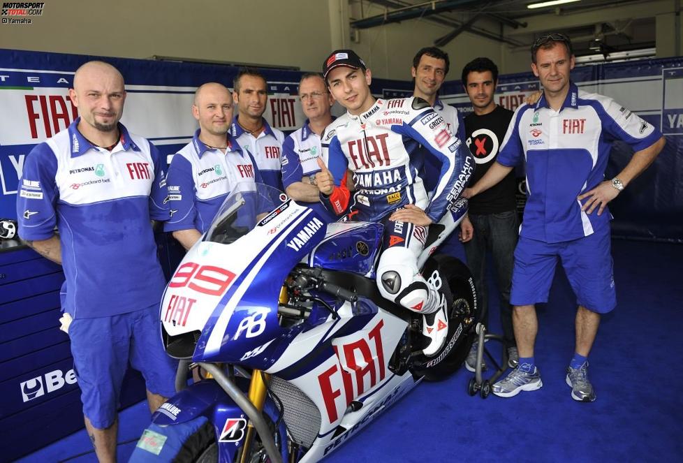 Jorge Lorenzo (Yamaha) und seine Crew