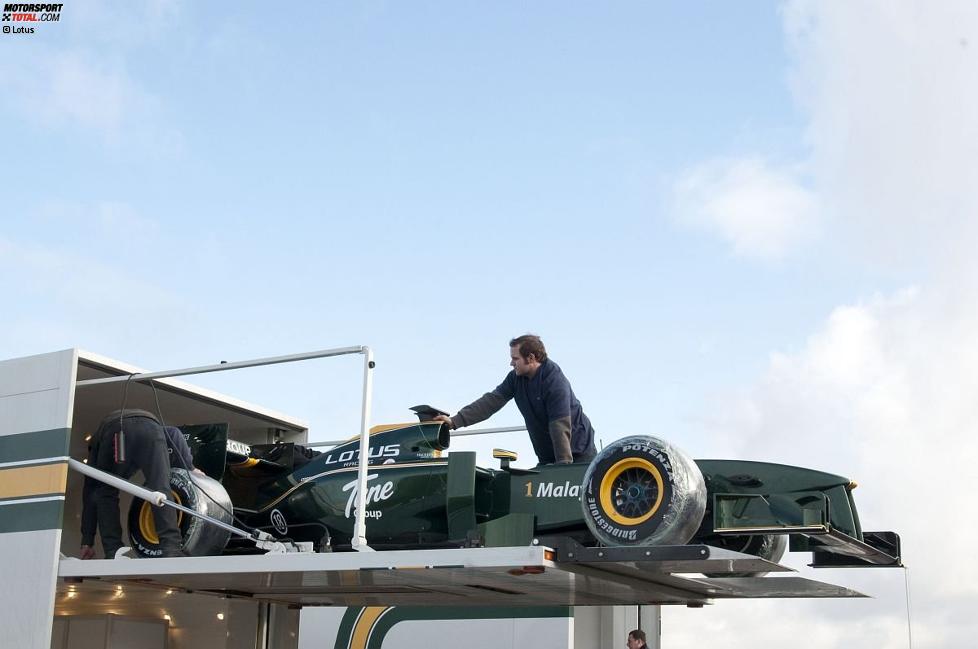 Der neue Lotus T127 beim Rollout am Dienstag in Silverstone