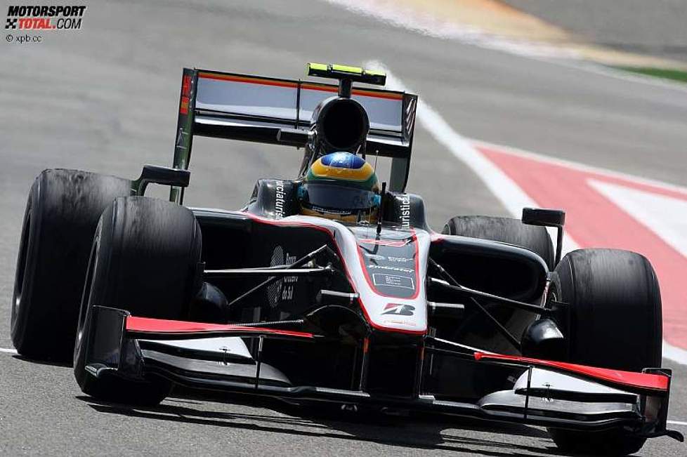 Bruno Senna bei der Jungfernfahrt des HRT-Cosworth