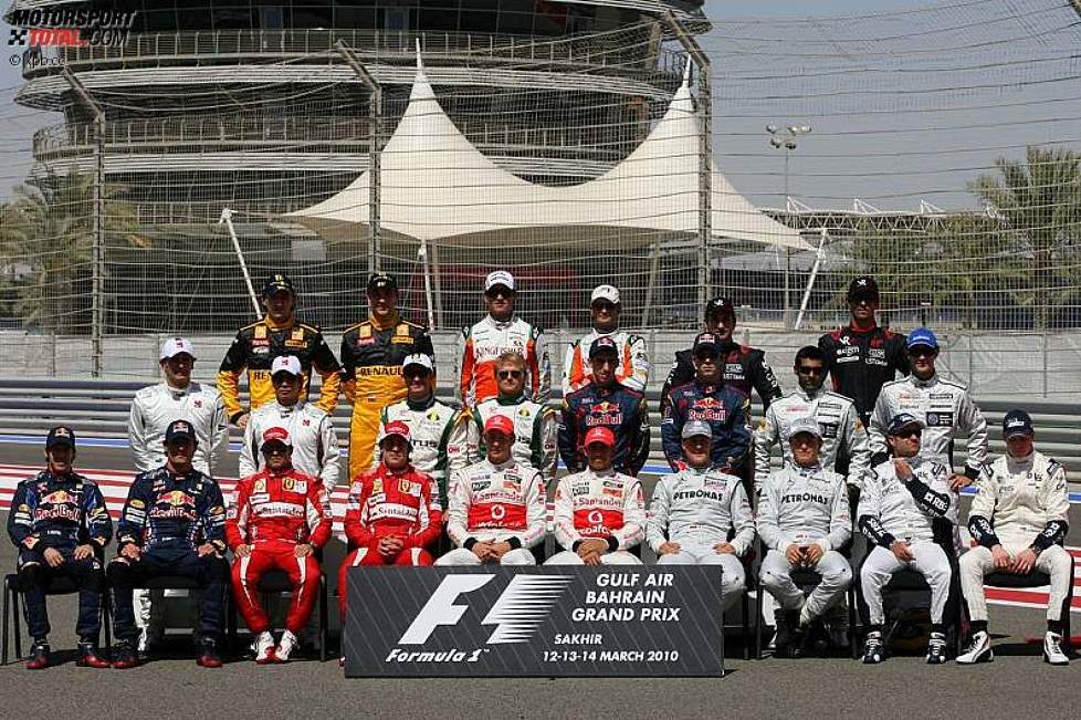 Gruppenbild vor dem ersten Saisonrennen