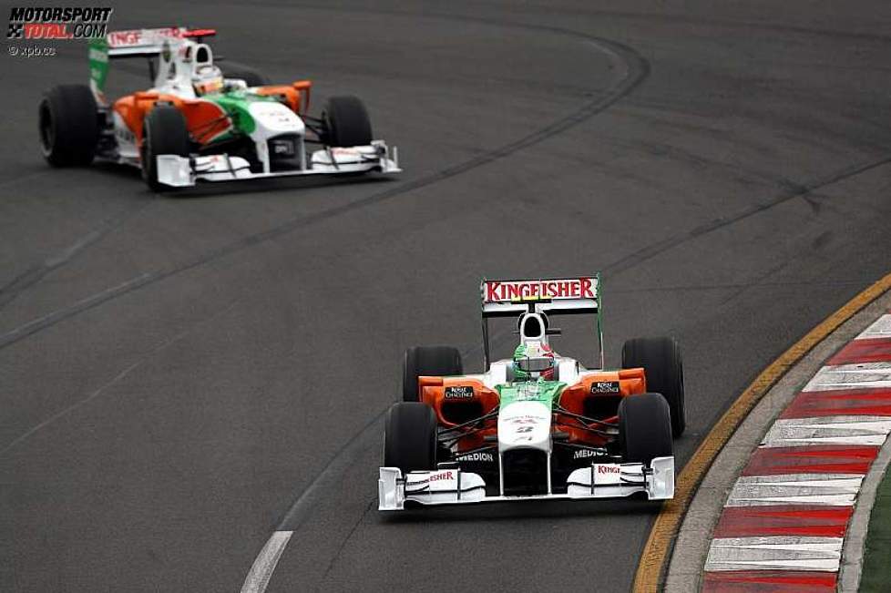 Adrian Sutil (Force India) hinter Vitantonio Liuzzi (Force India) 