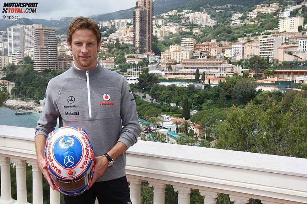 Jenson Button (McLaren) mit seinem mit Diamanten besetzen Helm