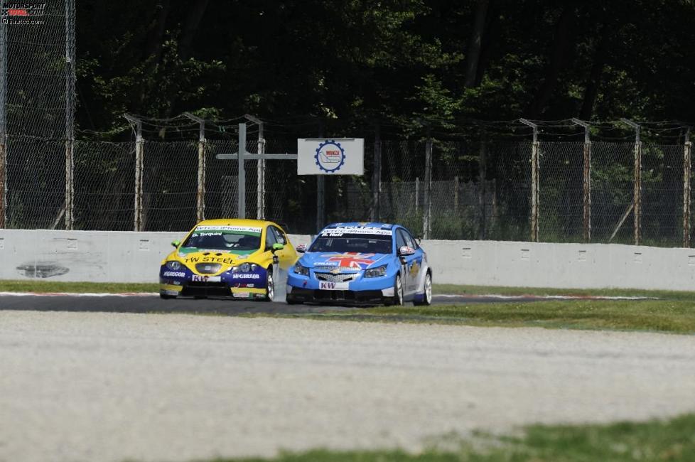 Gabriele Tarquini (SR) und Robert Huff (Chevrolet)