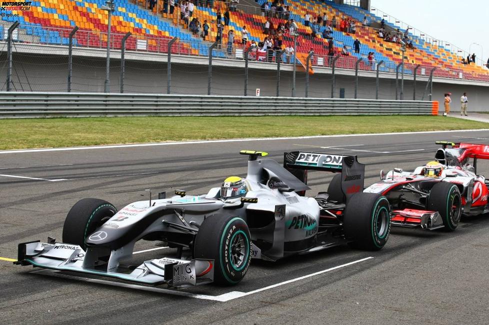 Nico Rosberg (Mercedes) direkt vot Lewis Hamilton (McLaren) 