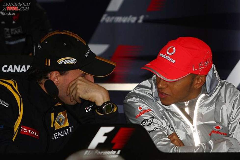 Robert Kubica (Renault) und Lewis Hamilton (McLaren) 