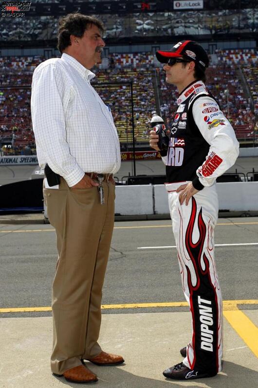 NASCAR-Präsident Mike Helton und Jeff Gordon