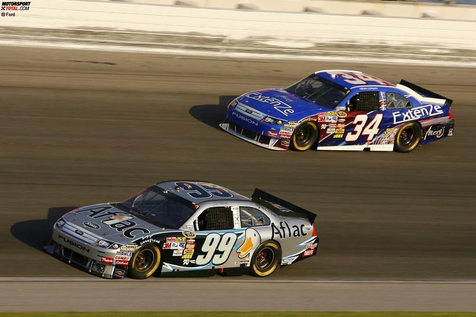 Carl Edwards (Roush) und Kevin Conway (Front Row) 