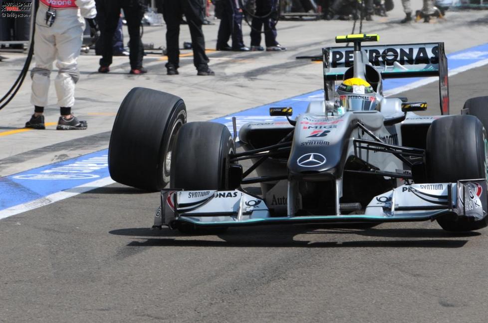 Nico Rosberg (Mercedes) verliert ein Rad