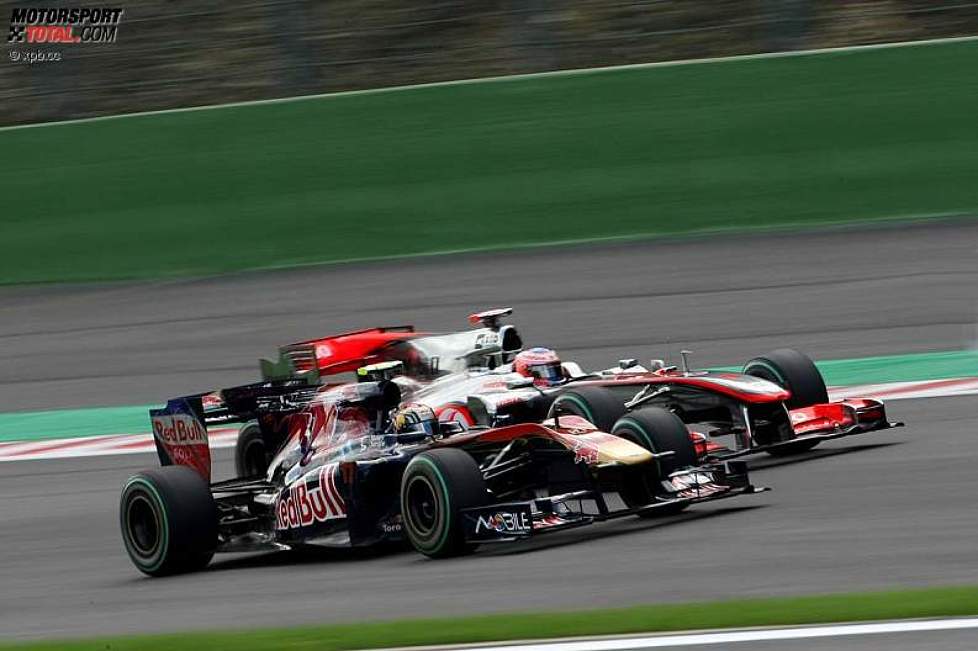 Sébastien Buemi (Toro Rosso) und Jenson Button (McLaren)