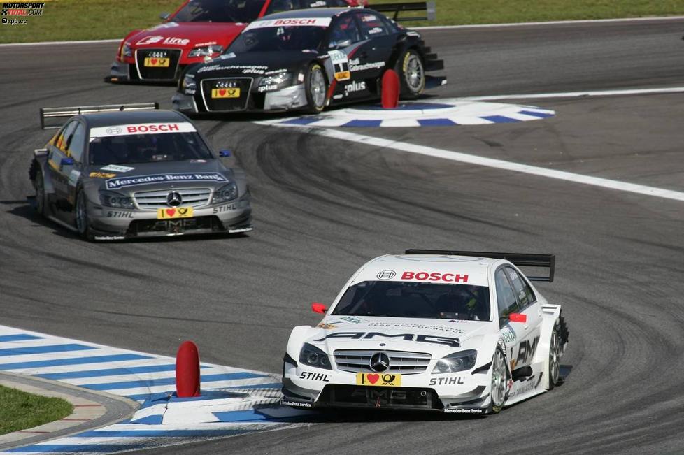 Paul di Resta vor Bruno Spengler (HWA-Mercedes) und Timo Scheider (Abt-Audi) 