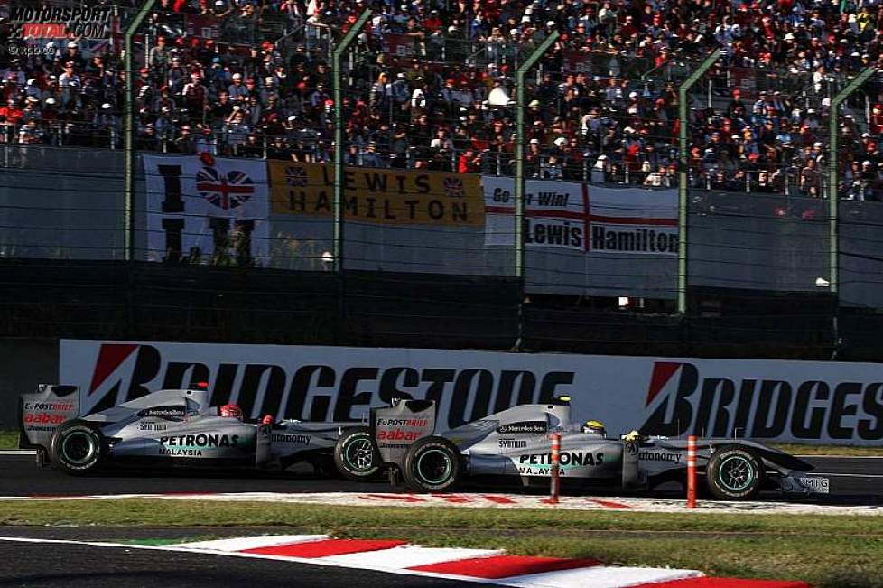 Nico Rosberg (Mercedes) und Michael Schumacher (Mercedes) 