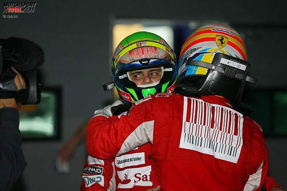 Felipe Massa und Fernando Alonso (Ferrari) 