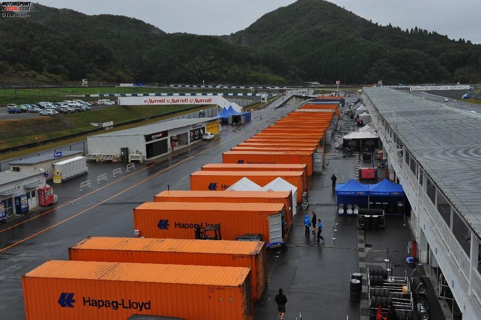 Das Fahrerlager von Okayama: In Übersee ist die WTCC eine 