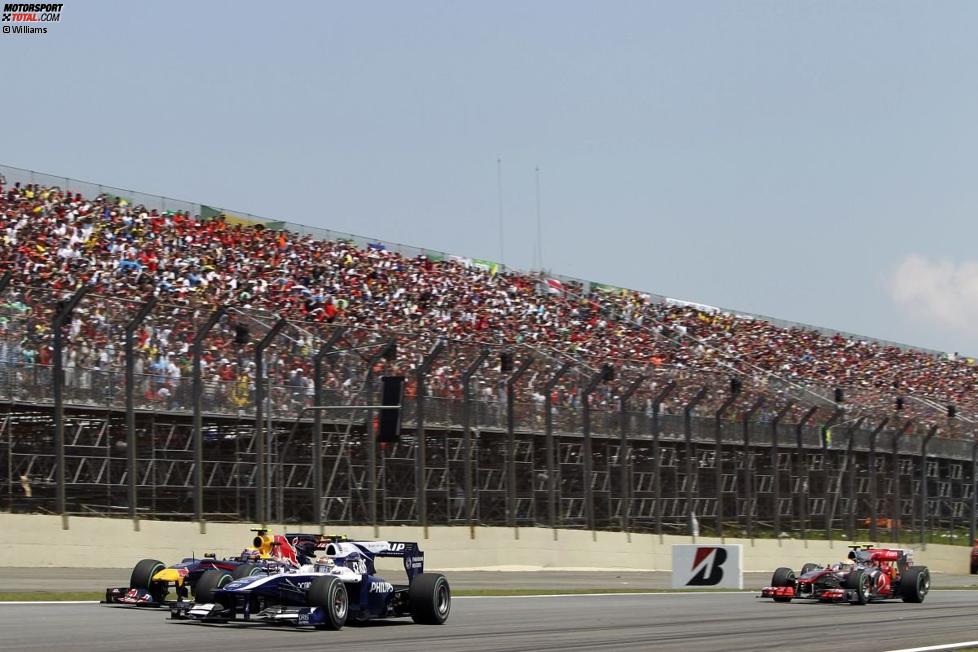 Nico Hülkenberg (Williams), Mark Webber (Red Bull) und Lewis Hamilton (McLaren) 