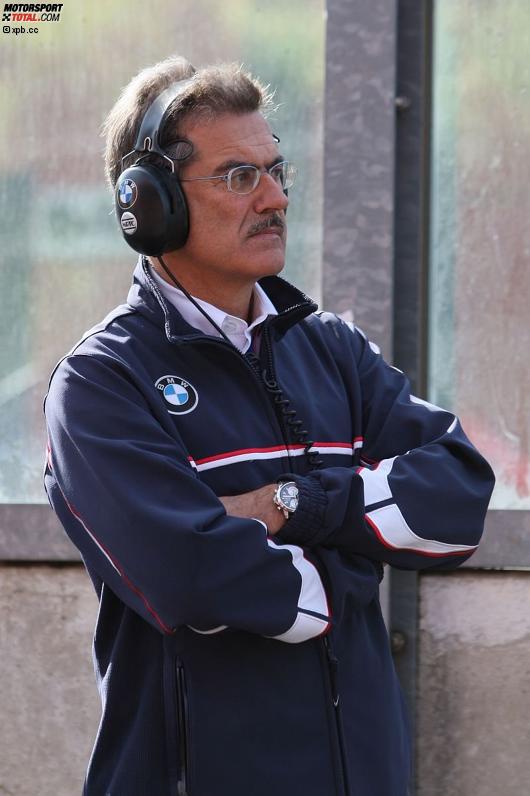 Mario Theissen (BMW Motorsport Direktor) beäugt das Geschehen 2010 kritisch von der Boxenmauer aus - hier in Zolder.