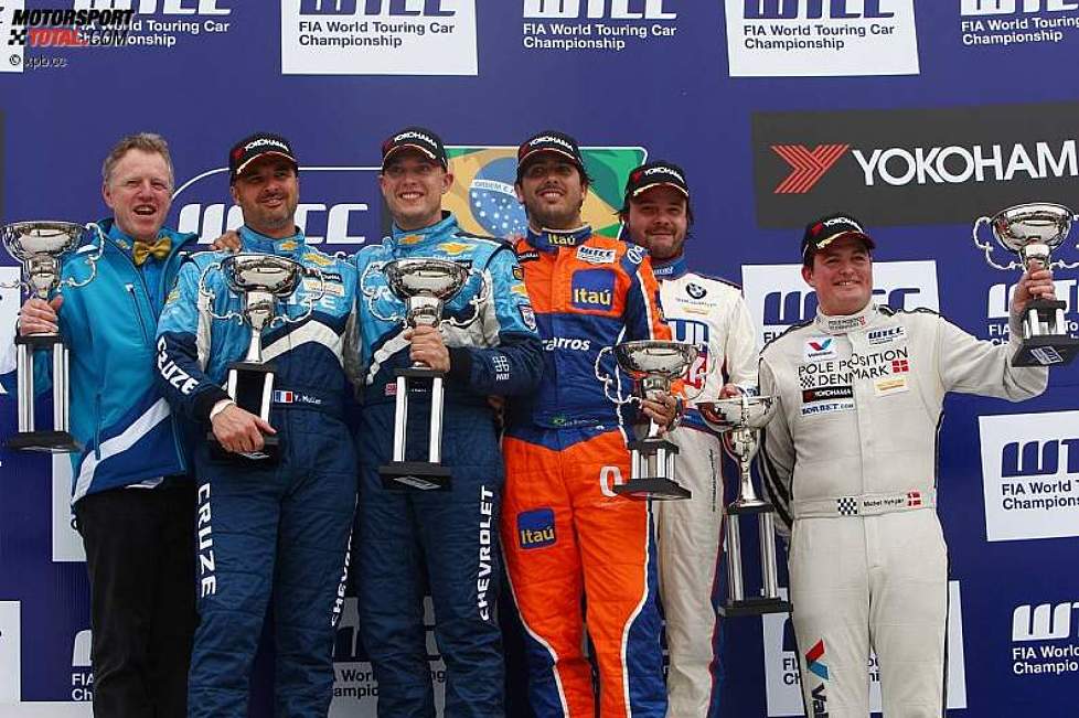 Yvan Muller (Chevrolet), Robert Huff (Chevrolet), Kristian Poulsen (Engstler) und Carlos Bueno (Chevrolet)