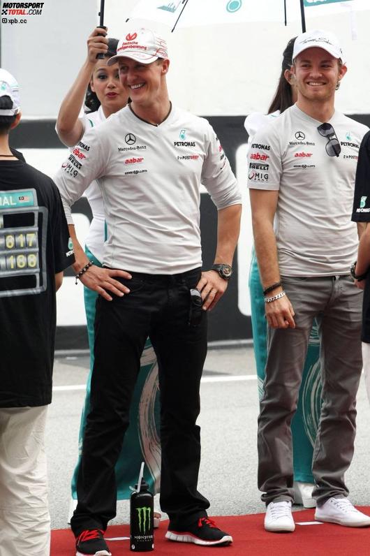Michael Schumacher (Mercedes) und Nico Rosberg (Mercedes) 