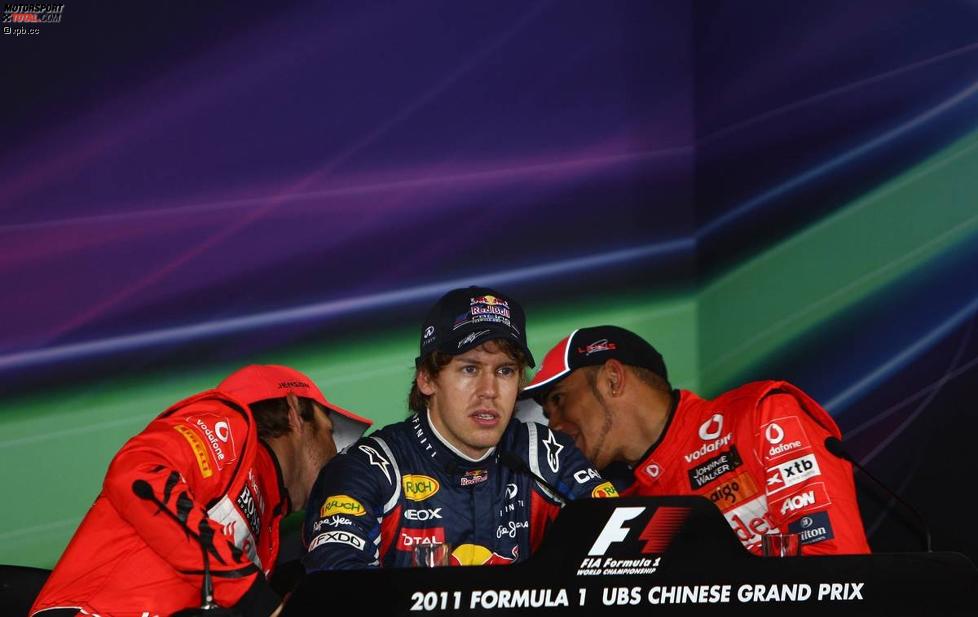 Jenson Button (McLaren), Sebastian Vettel (Red Bull) und Lewis Hamilton (McLaren) 