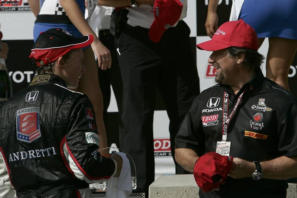 Mike Conway (Andretti) und Teamchef Michael Andretti in der Victory Lane