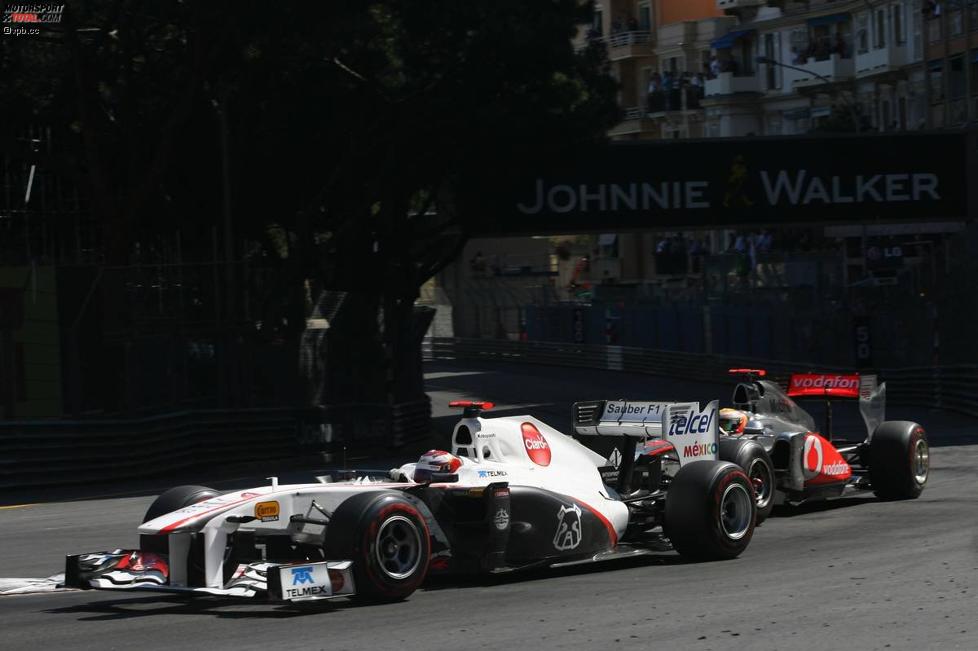 Kamui Kobayashi (Sauber) und Lewis Hamilton (McLaren) 