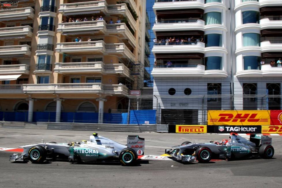 Nico Rosberg (Mercedes) Michael Schumacher (Mercedes) 