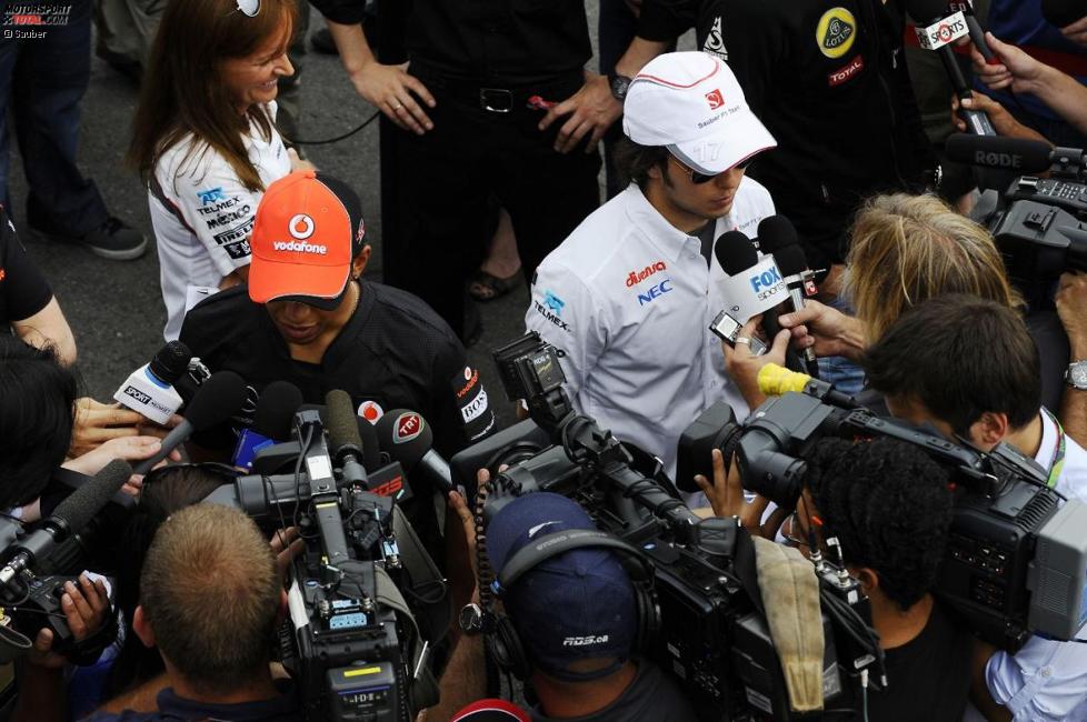 Lewis Hamilton (McLaren) und Sergio Perez (Sauber)