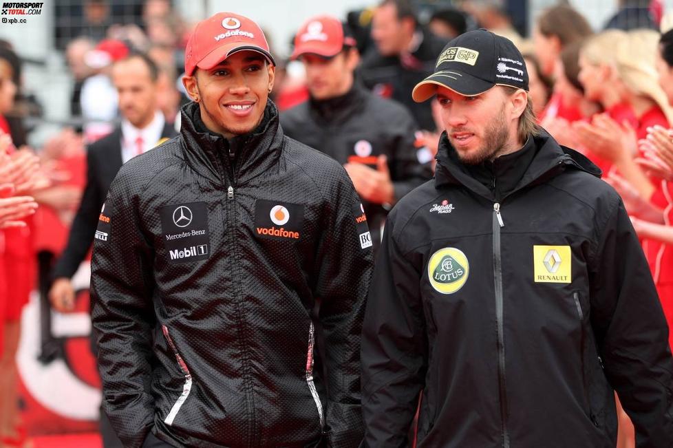Lewis Hamilton (McLaren) und Nick Heidfeld (Renault) 