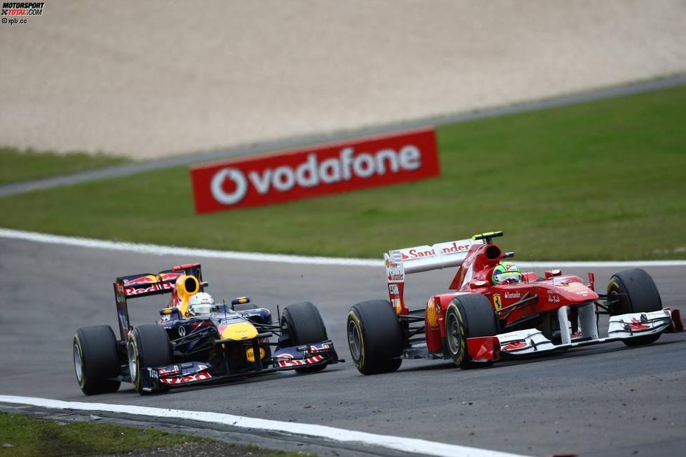 Sebastian Vettel (Red Bull) Felipe Massa (Ferrari) 