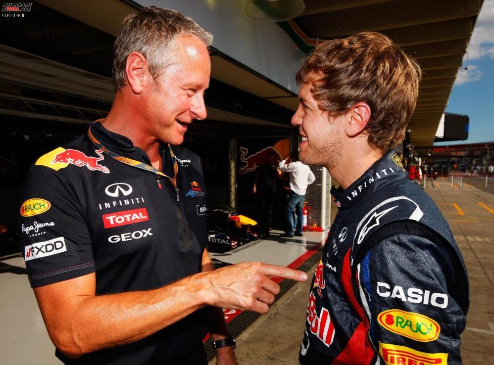 Jonathan Wheatley und Sebastian Vettel (Red Bull)