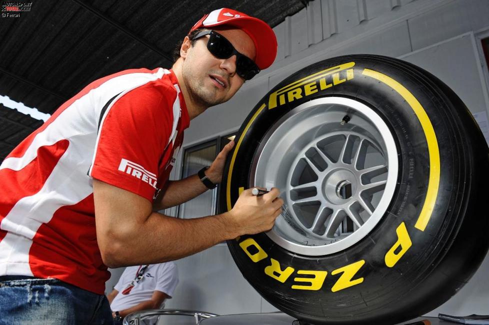 Felipe Massa (Ferrari) mit einem Pirelli-Reifen