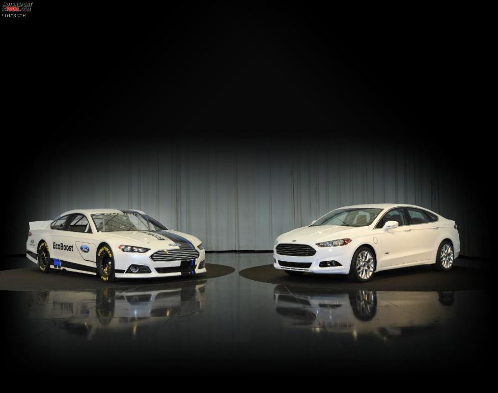 Der Ford Fusion Jahrgang 2013: Sprint-Cup- und Straßenversion