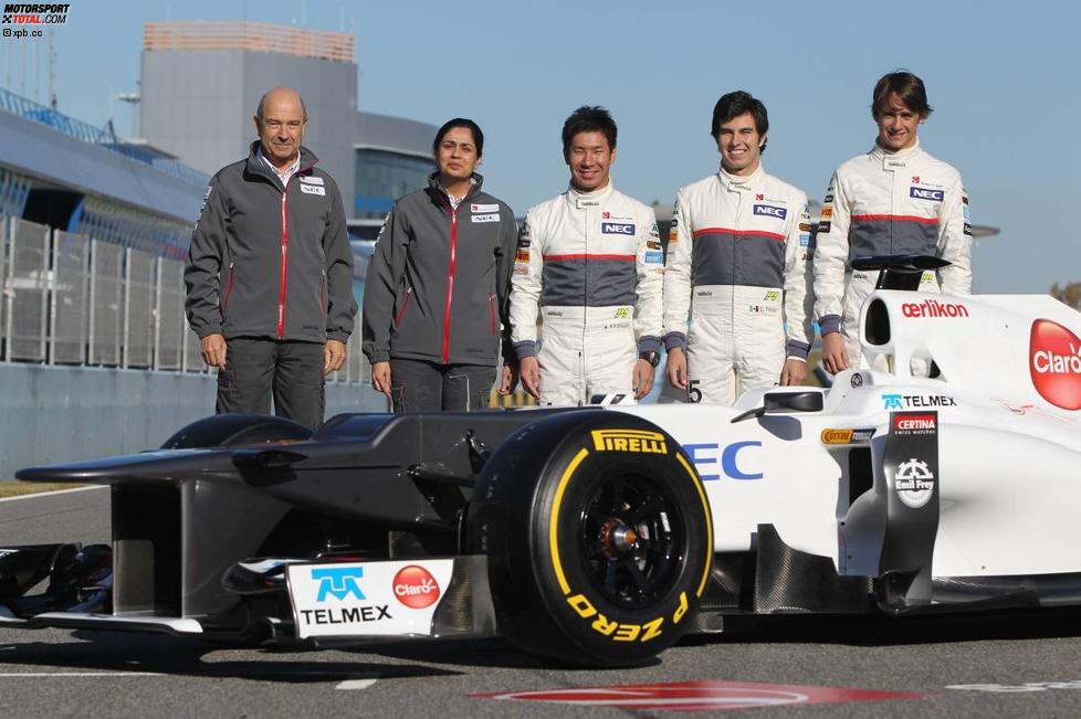 Peter Sauber (Teamchef), Monisha Kaltenborn (Geschäftsführerin) sowie die Fahrer Kamui Kobayashi, Sergio Perez und Esteban Gutierrez 