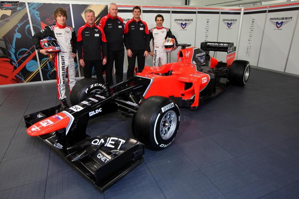 Präsentation des Marussia-Cosworth MR01 mit Charles Pic, Andy Webb, John Booth, Graeme Lowdon und Timo Glock