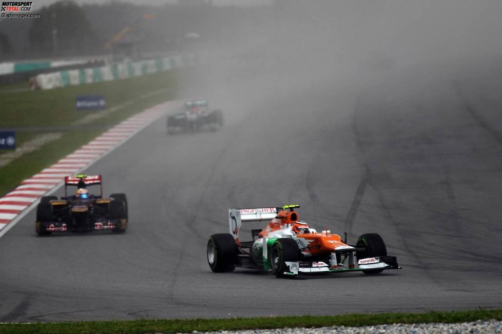 Nico Hülkenberg (Force India) vor Jean-Eric Vergne (Toro Rosso) 