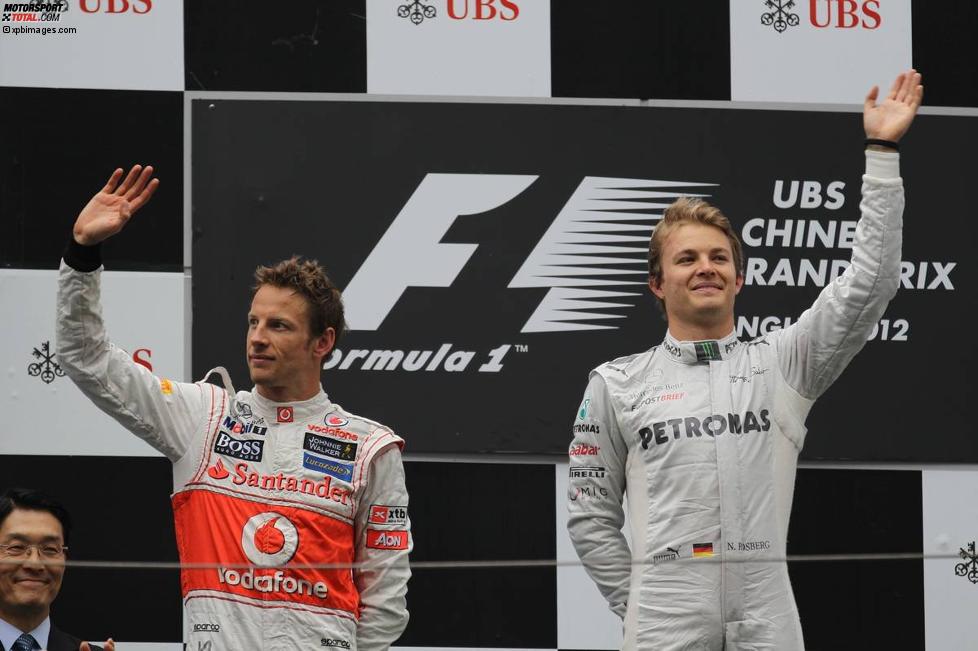 Jenson Button (McLaren) und Nico Rosberg (Mercedes) 