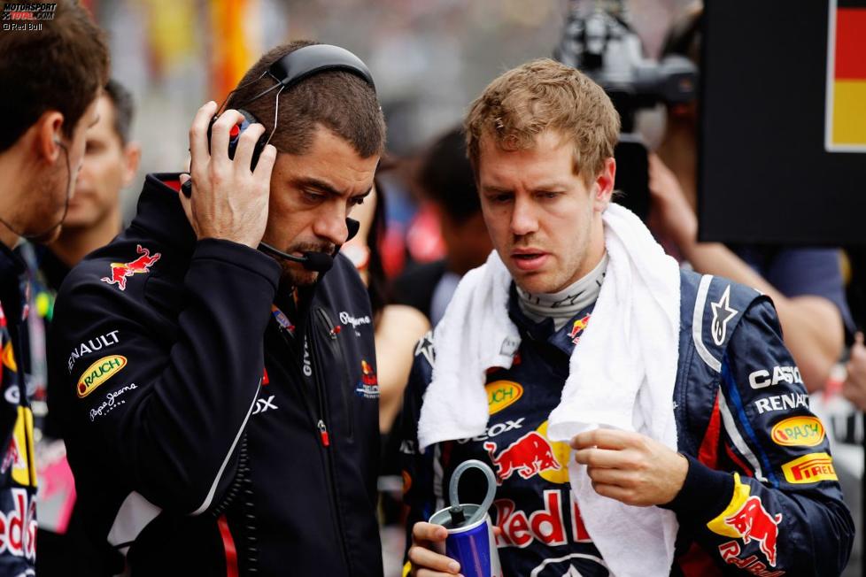 Renningenieur Guillaume Rocquelin Sebastian Vettel (Red Bull) 