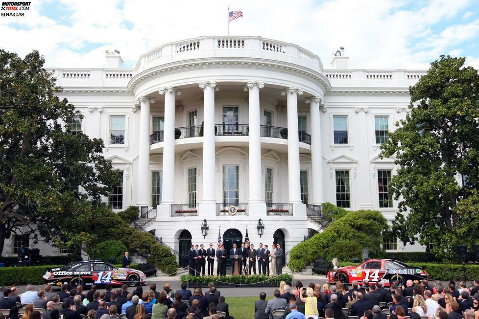 Die zwölf Chase-Teilnehmer 2011 mit US-Präsident Barack Obama vor dem Weißen Haus in Washington