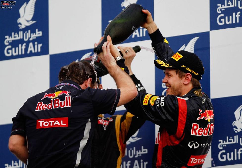 Sebastian Vettel (Red Bull) Christian Horner (Teamchef) 
