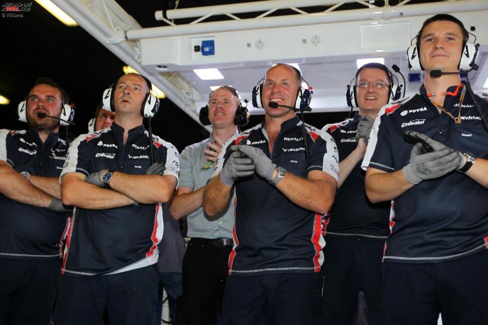 Williams-Mechaniker jubeln über die Leistung von Pastor Maldonado (Williams) 